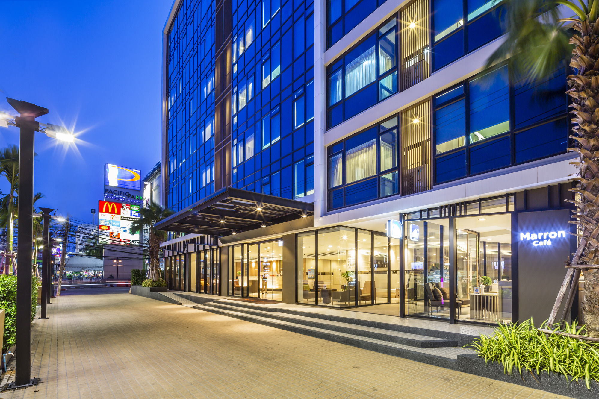 แปซิฟิก ปาร์ค โฮเทล  Hotel ศรีราชา ภายนอก รูปภาพ